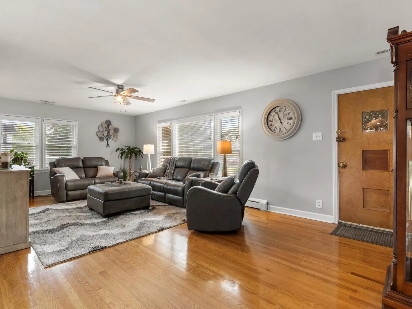 2257 Dora Street IL