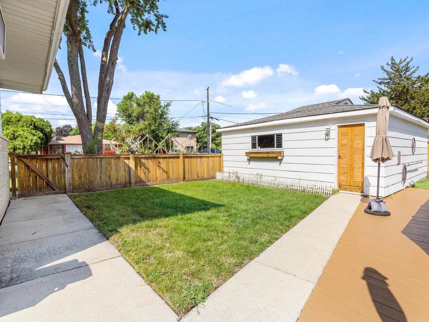 2257 Dora Street IL