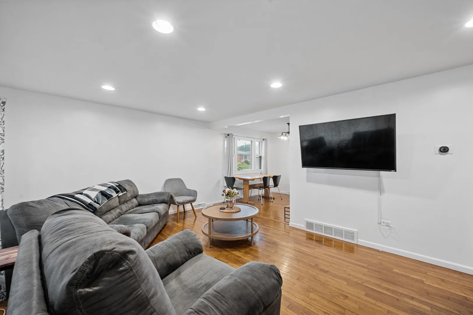 13059 S Buffalo Avenue IL