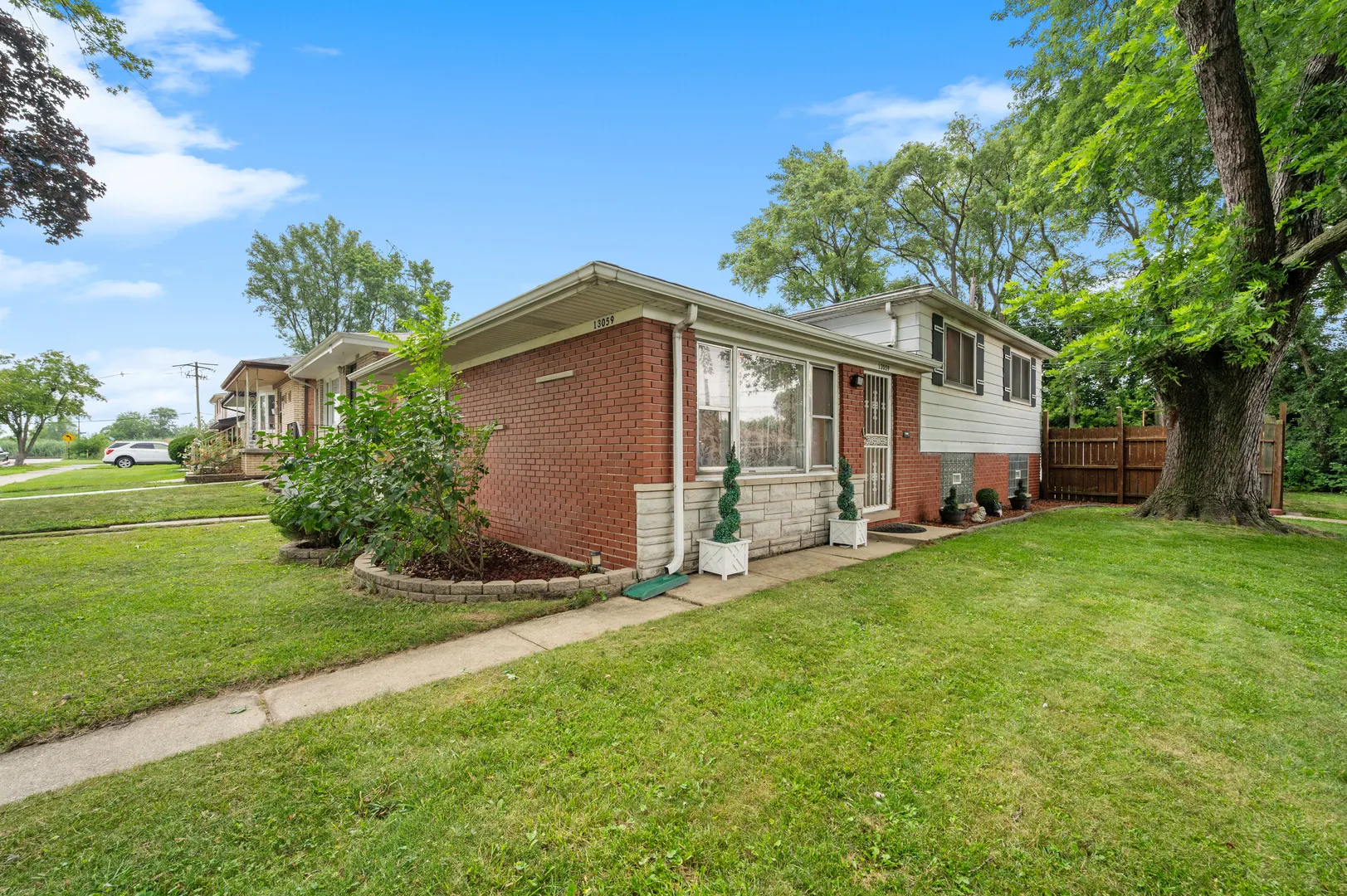 13059 S Buffalo Avenue IL