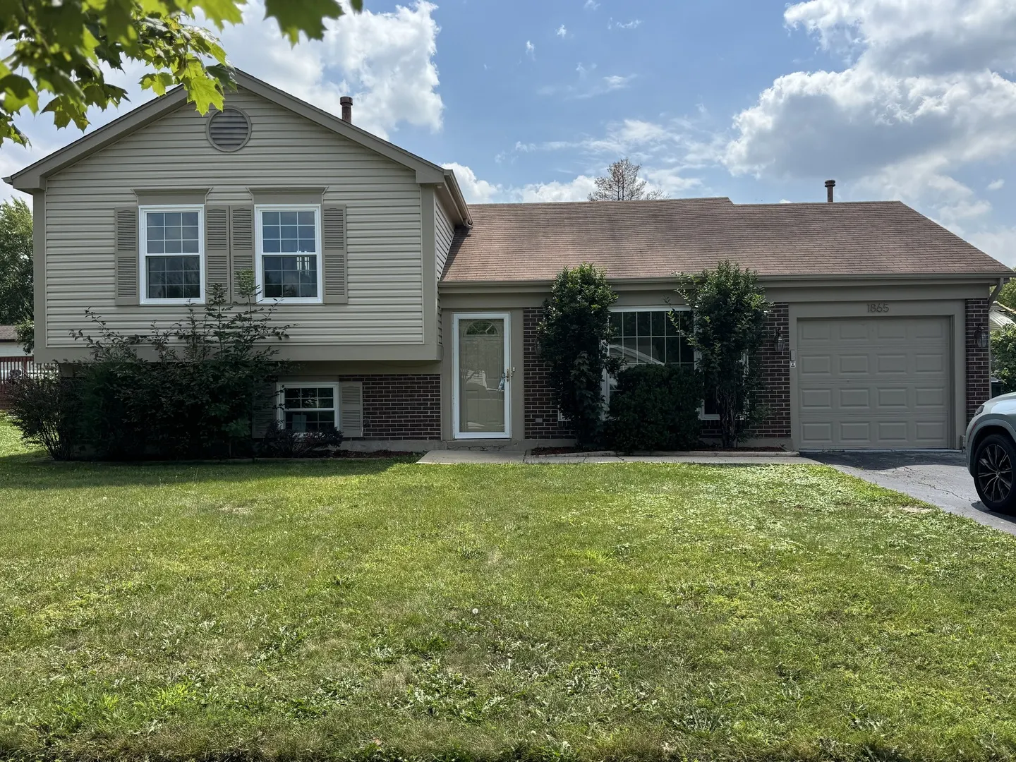 1865 De Forest Lane IL