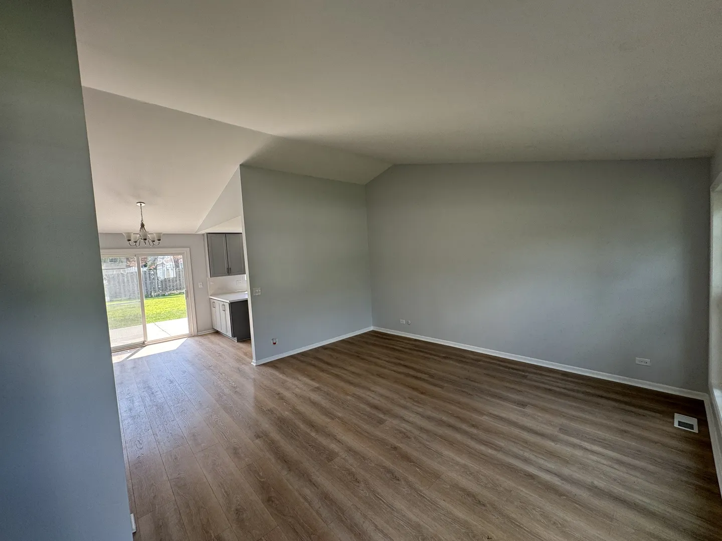 1865 De Forest Lane IL