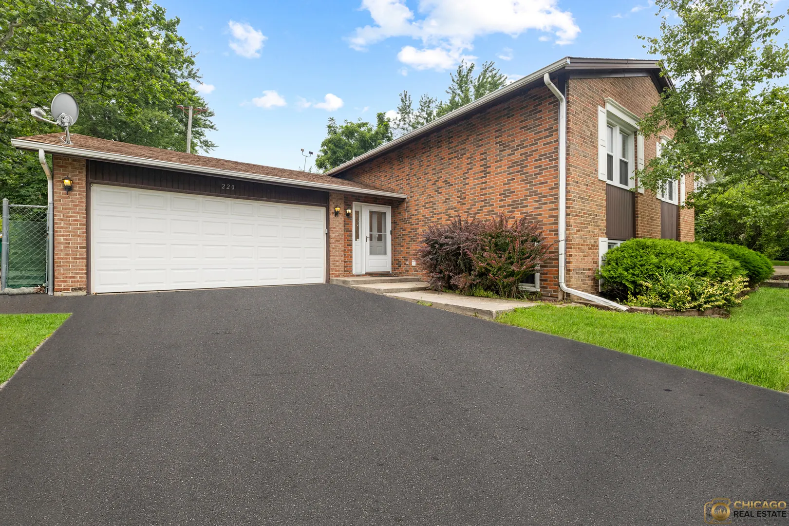 220 Osage Lane IL