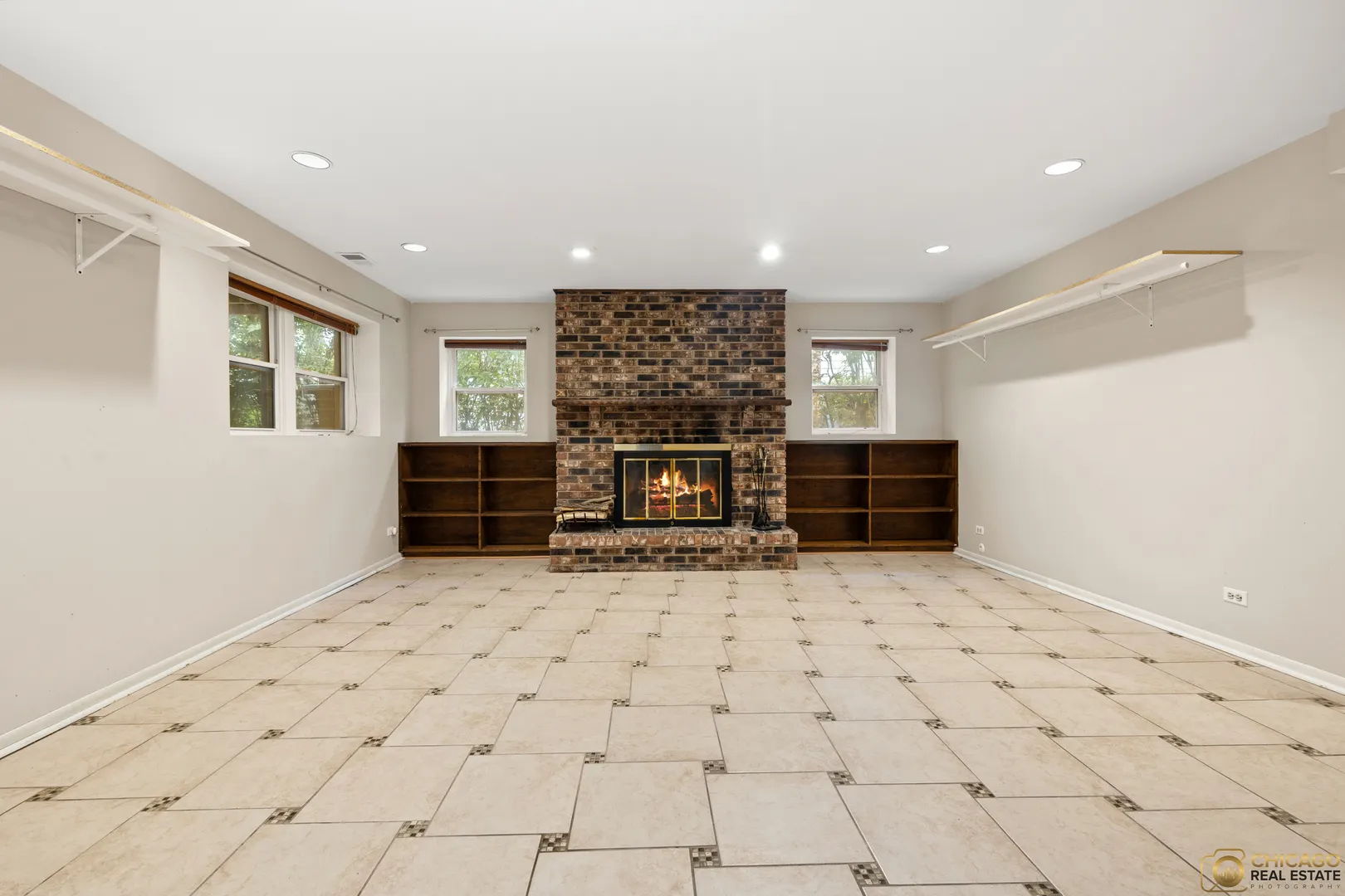 220 Osage Lane IL