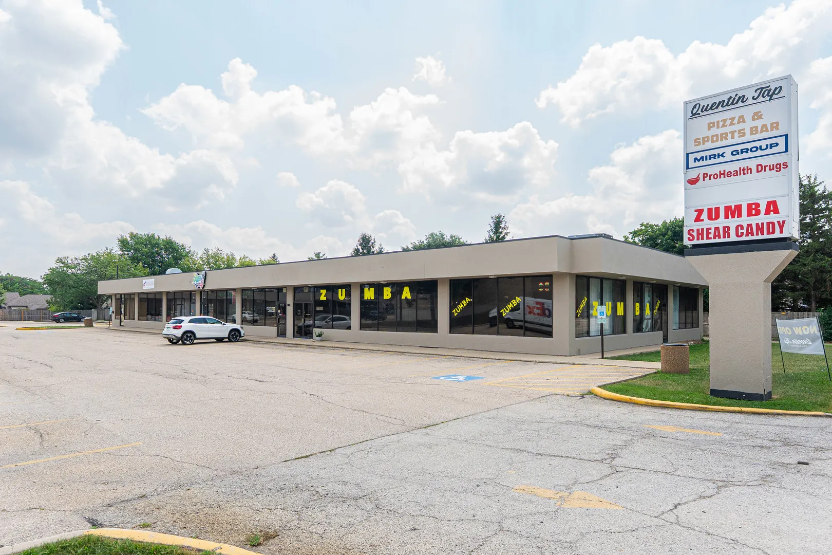 763 N Quentin Road IL