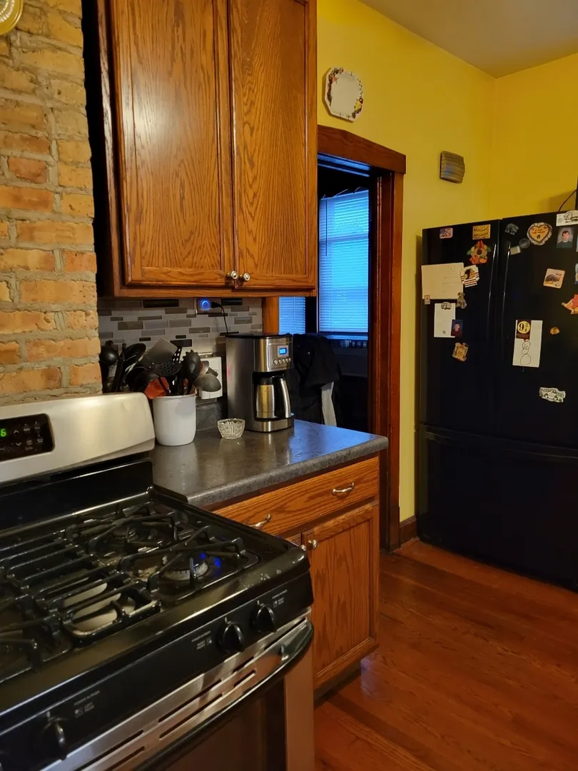 1254 W 31st Street IL