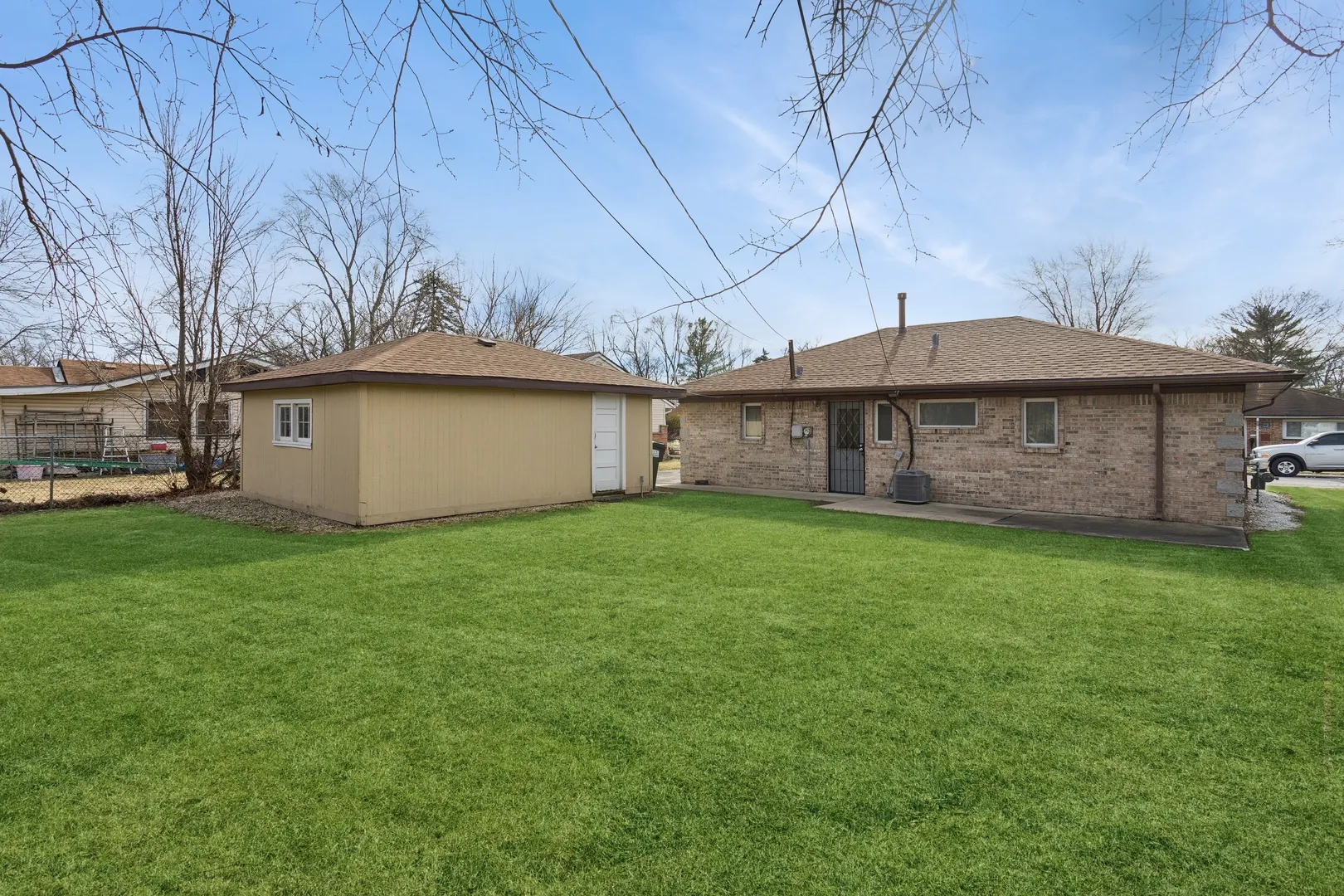 240 Miami Street IL