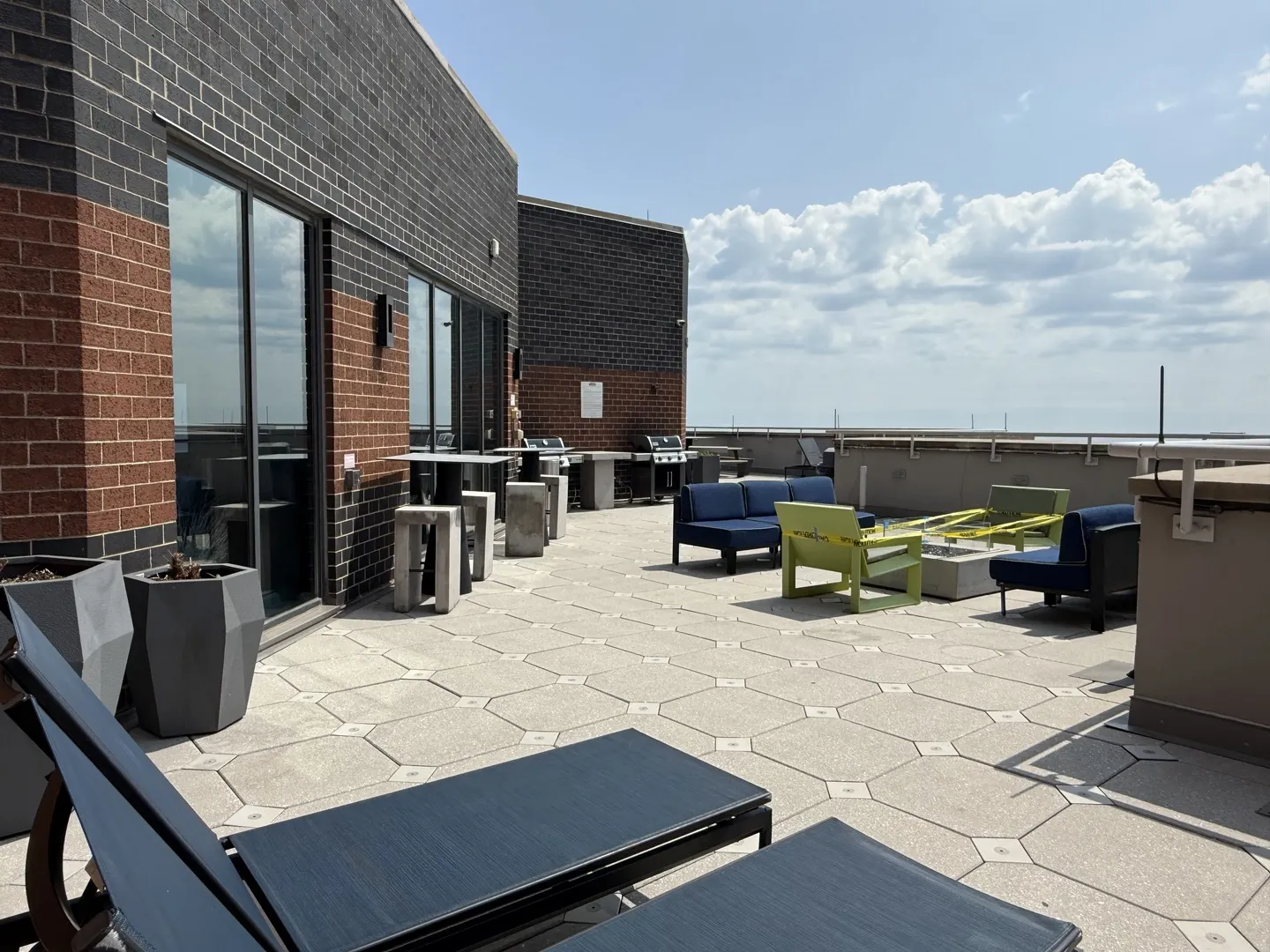 3660 N Lake Shore Drive 1309 IL