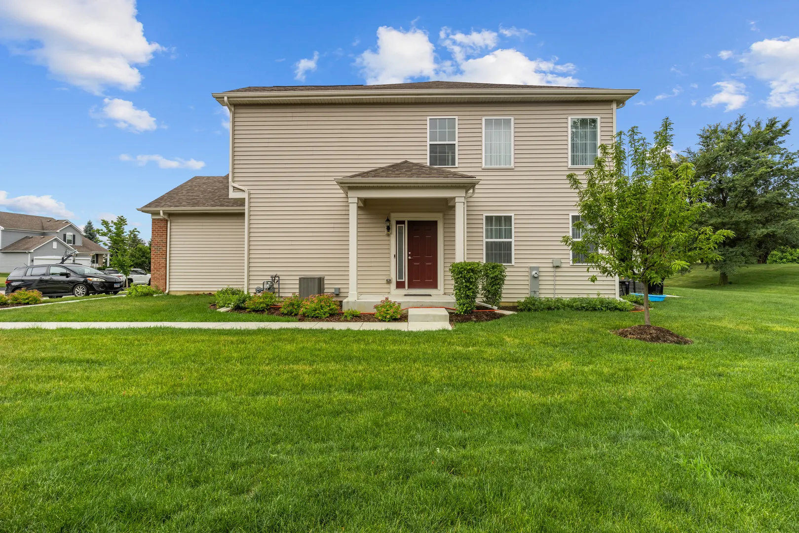 160 Valencia Parkway IL