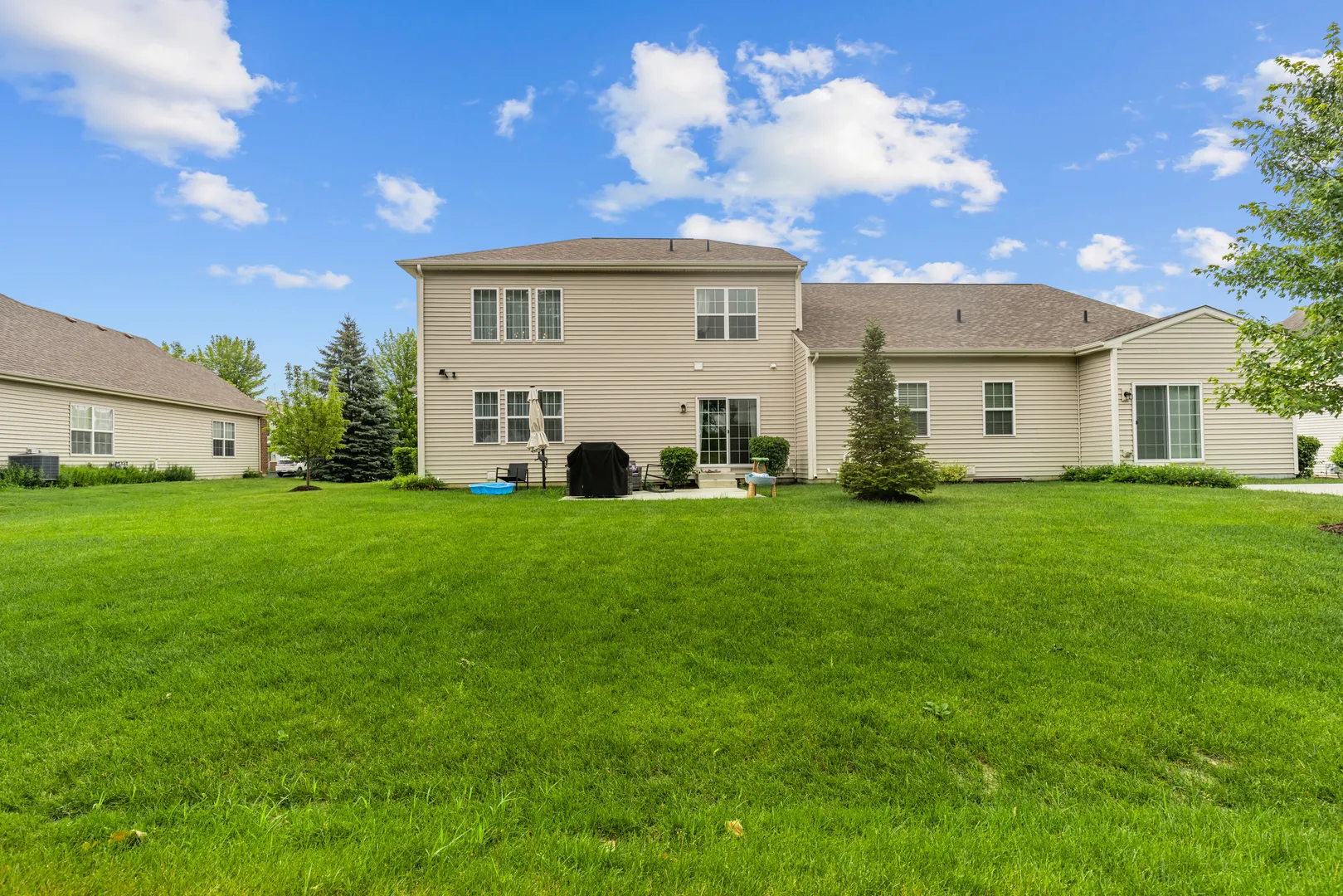 160 Valencia Parkway IL