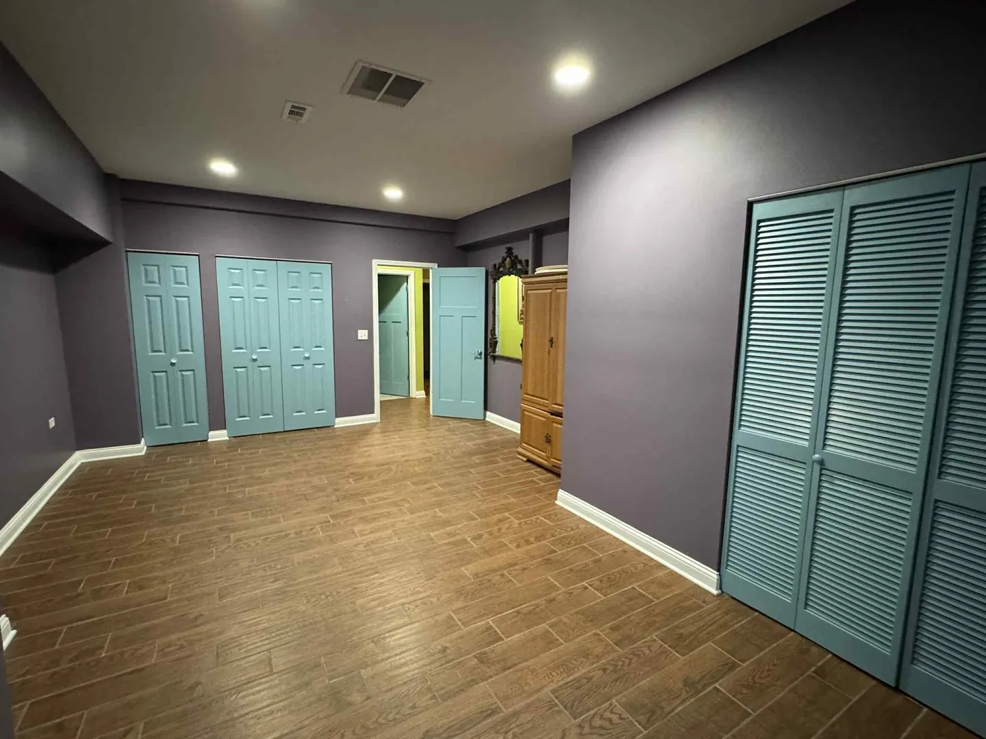 302 Hemlock Lane IL