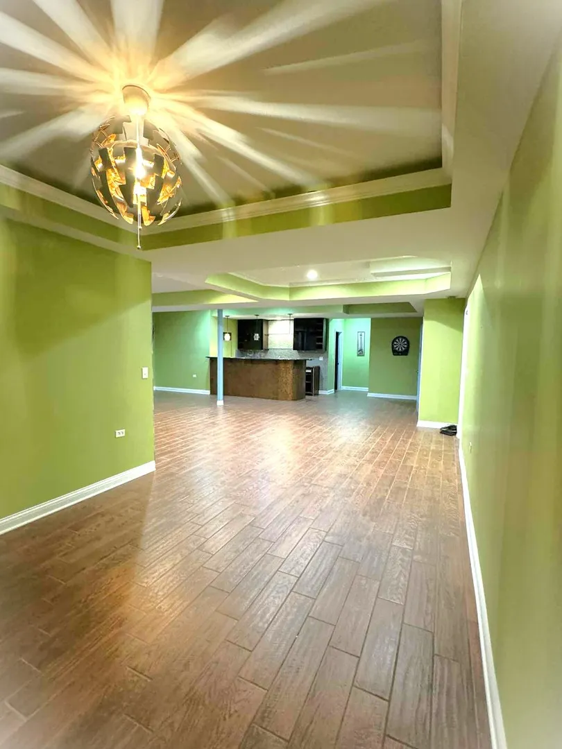 302 Hemlock Lane IL