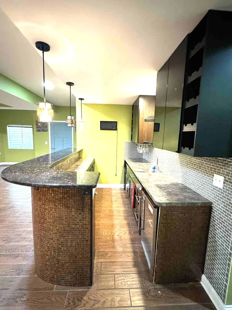 302 Hemlock Lane IL