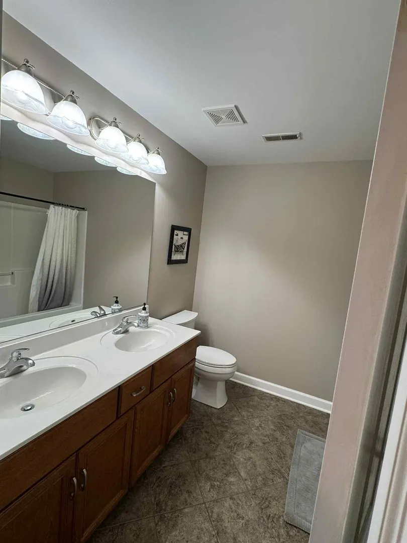 302 Hemlock Lane IL