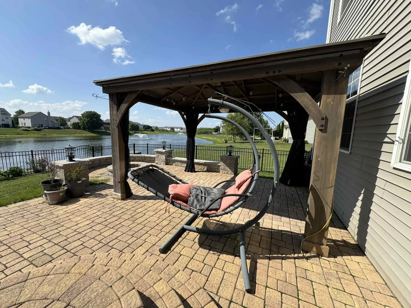 302 Hemlock Lane IL