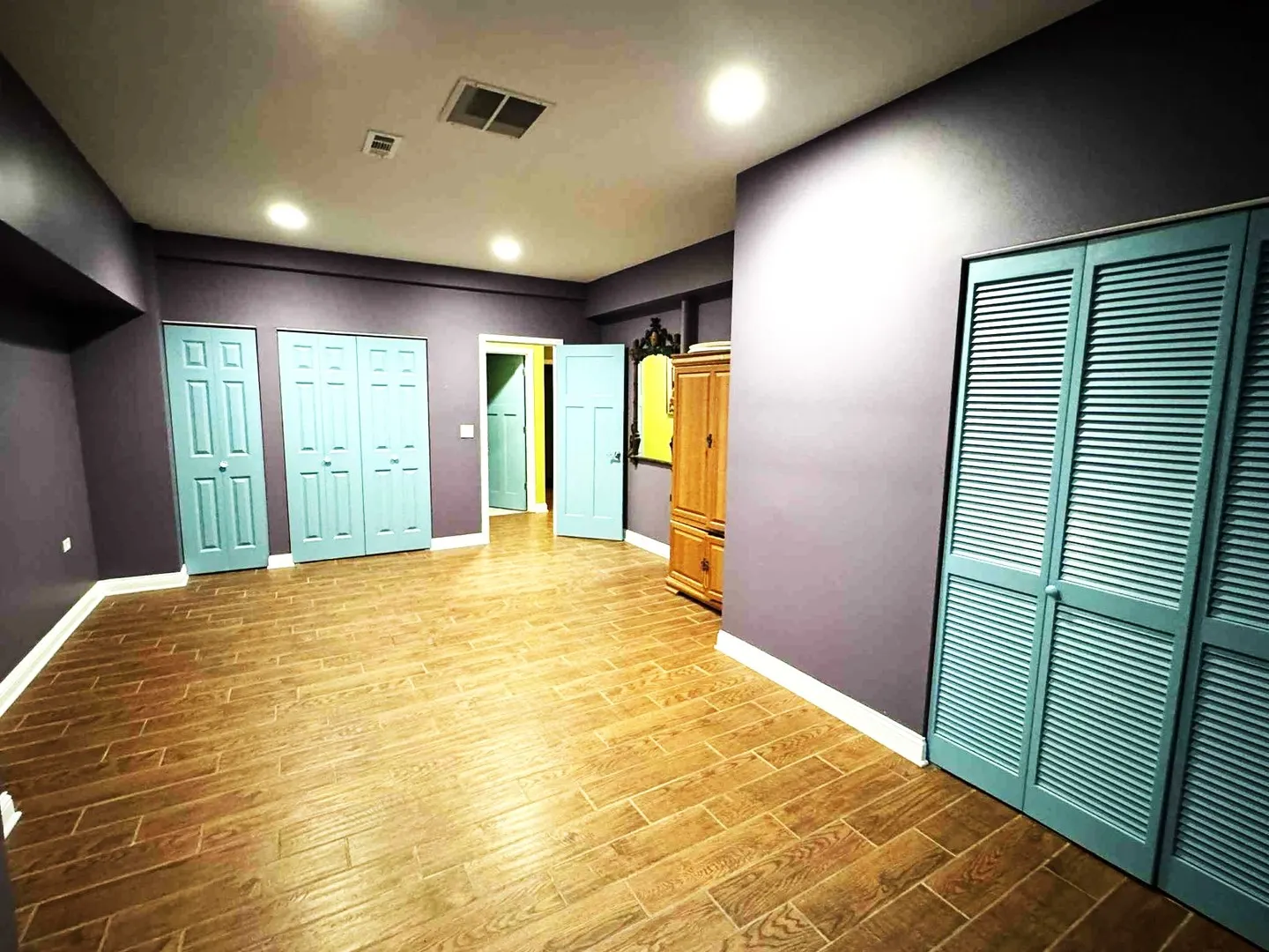 302 Hemlock Lane IL