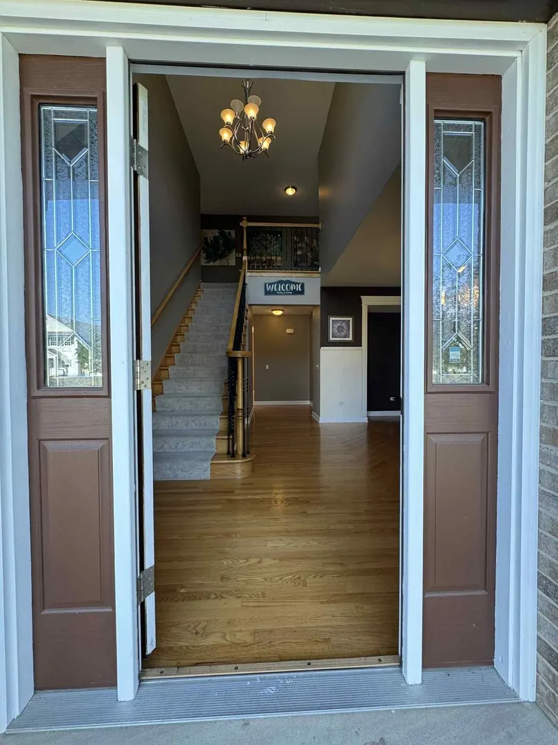 302 Hemlock Lane IL