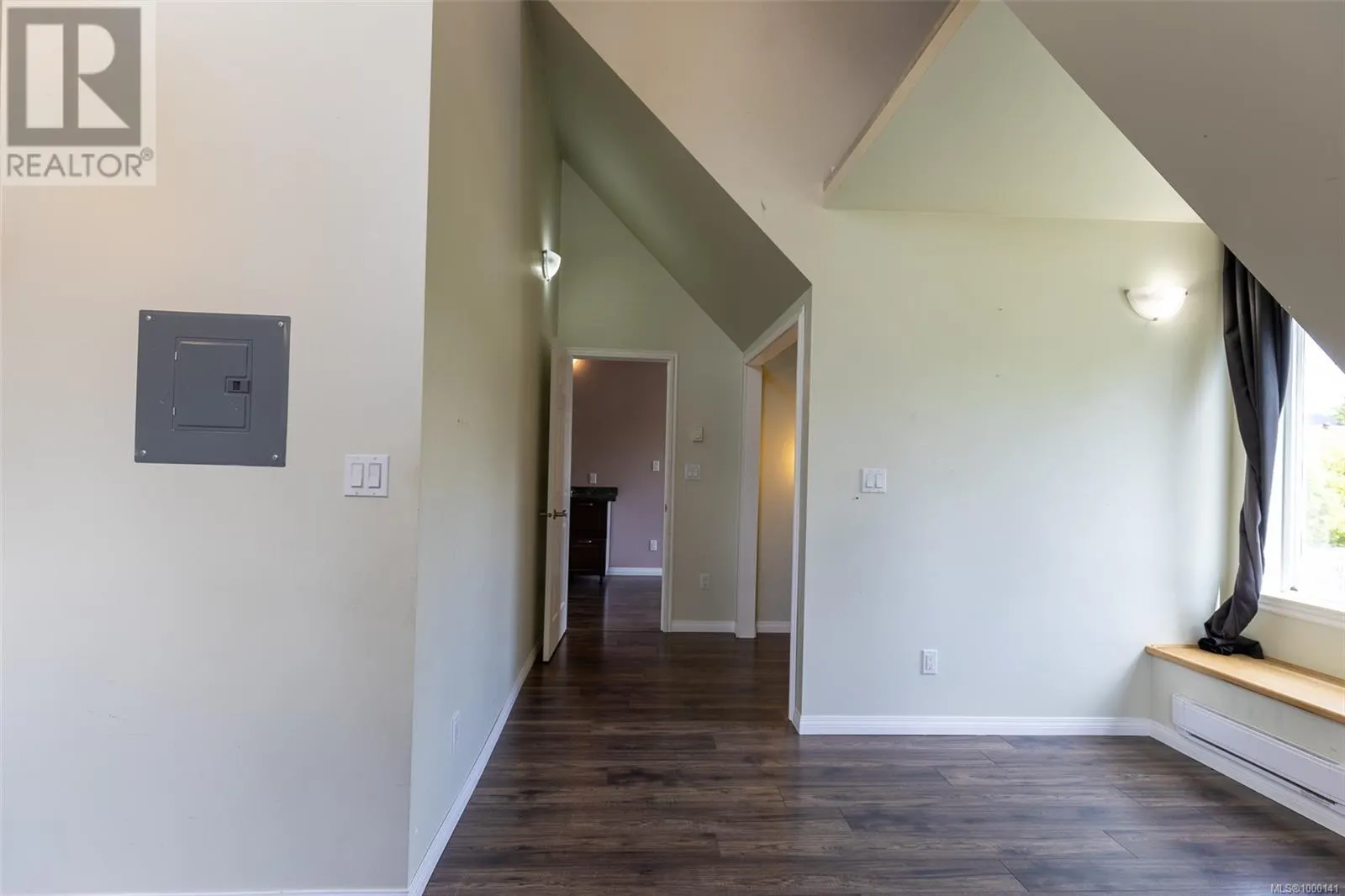 4289 North Park Dr