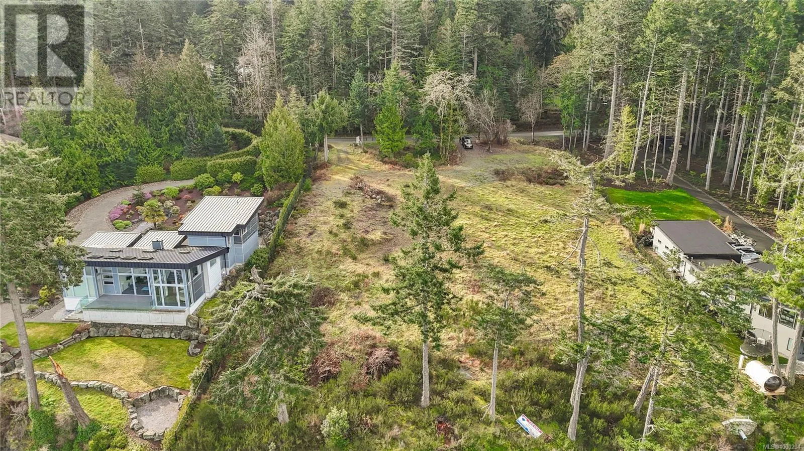 770 Lands End Rd