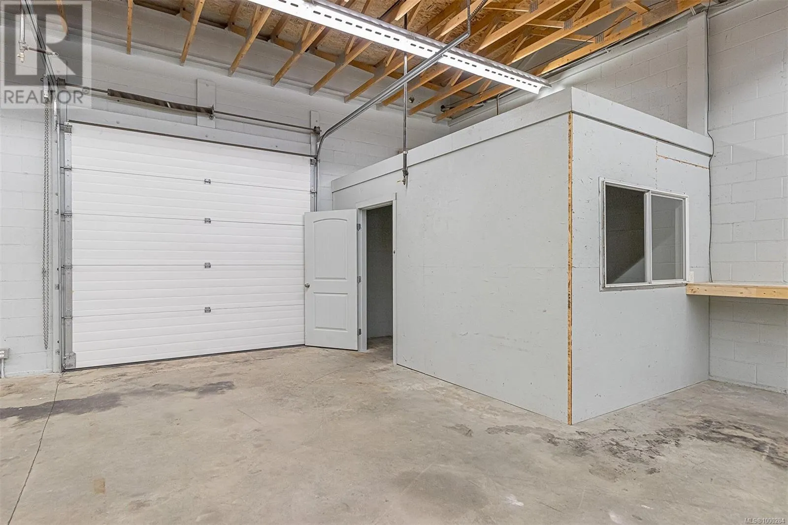 5,6,7,8 1210 Industrial Way