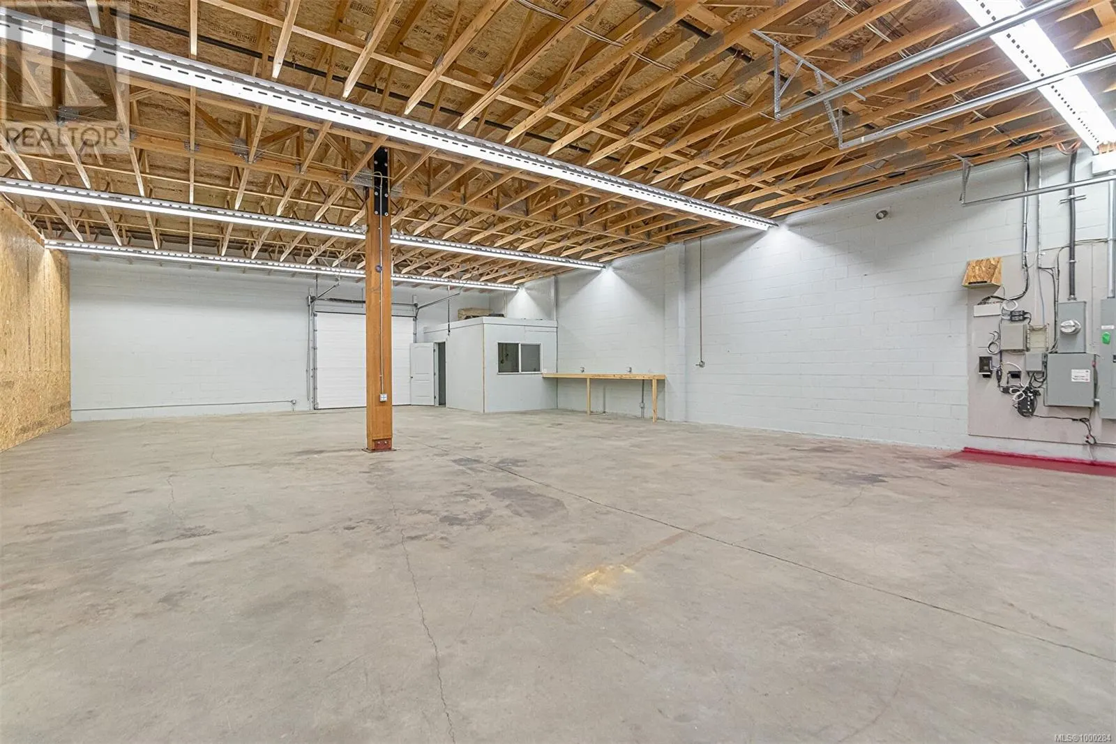 5,6,7,8 1210 Industrial Way