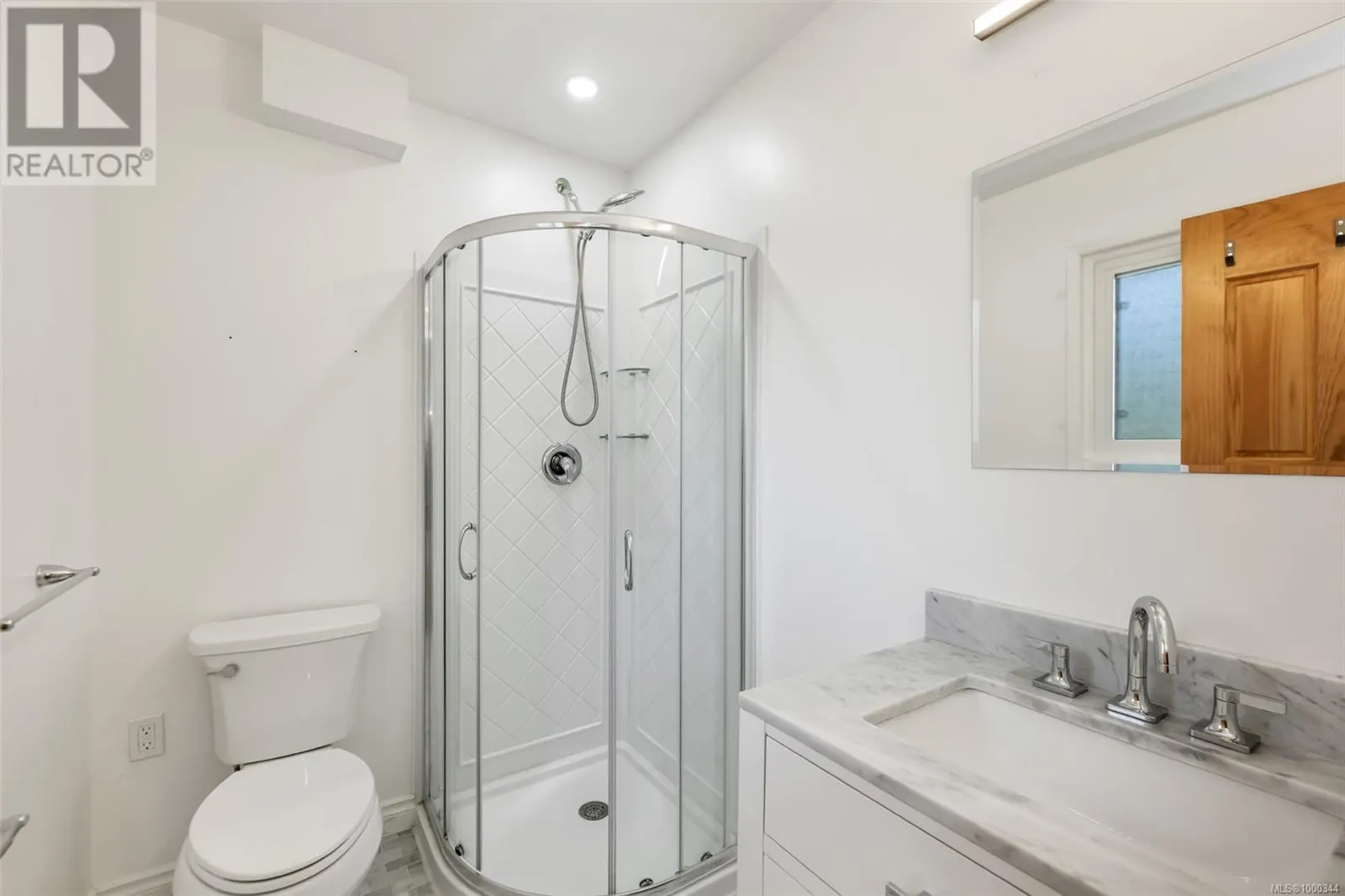 1616 Sarita Pl