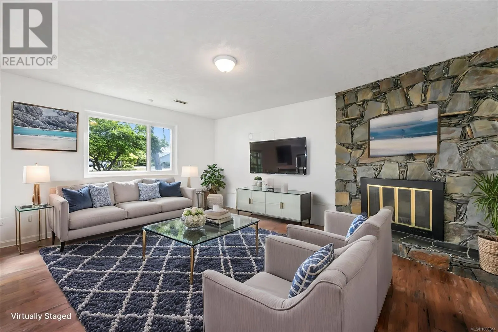 1616 Sarita Pl