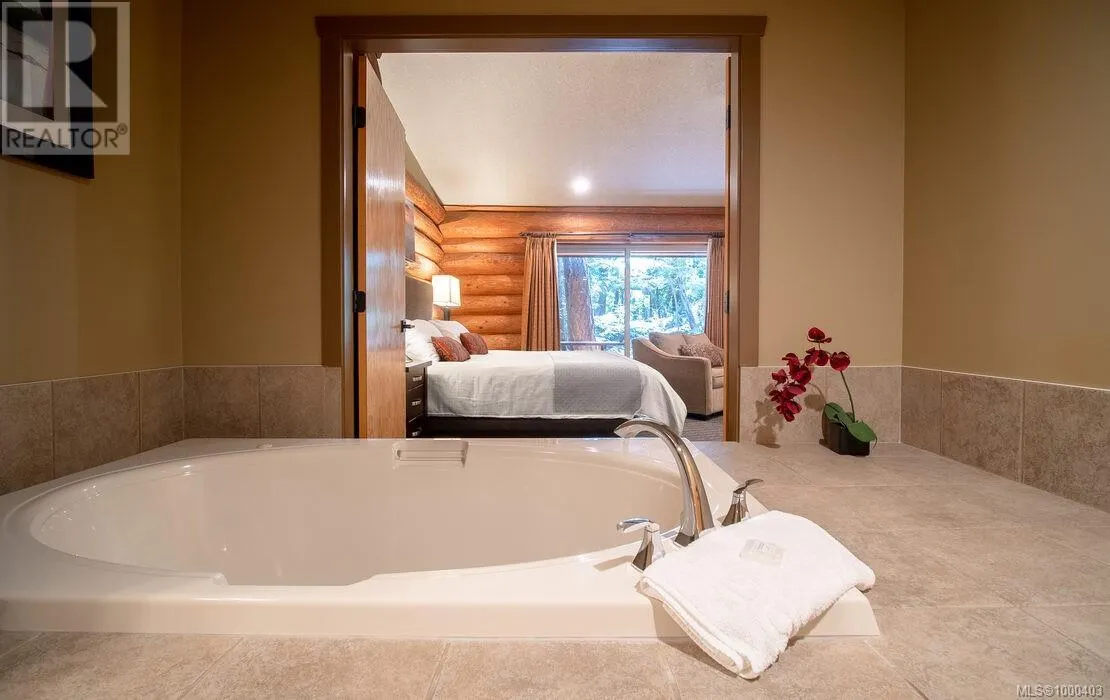 562 1155 Resort Dr