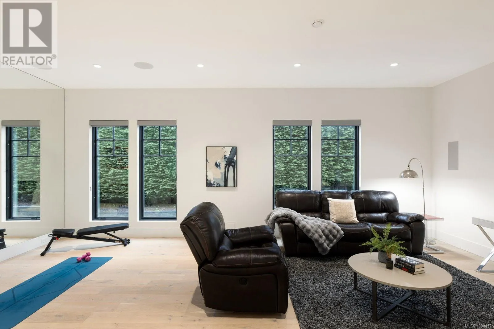 418 Beach Dr