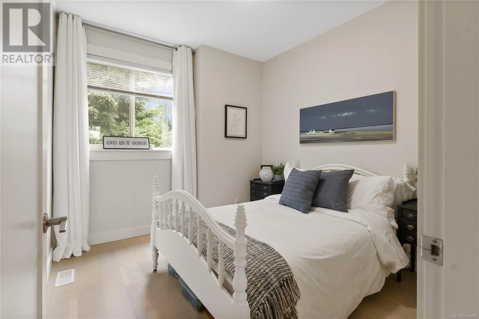 5388 Song Sparrow Way