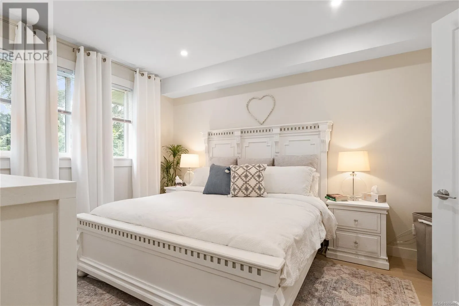 5388 Song Sparrow Way