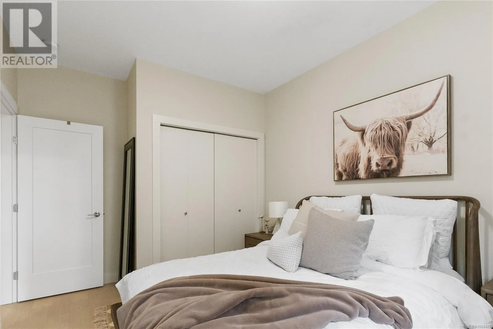 5388 Song Sparrow Way