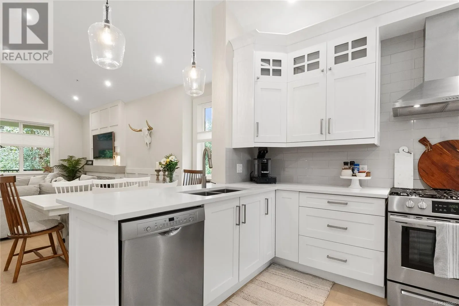 5388 Song Sparrow Way