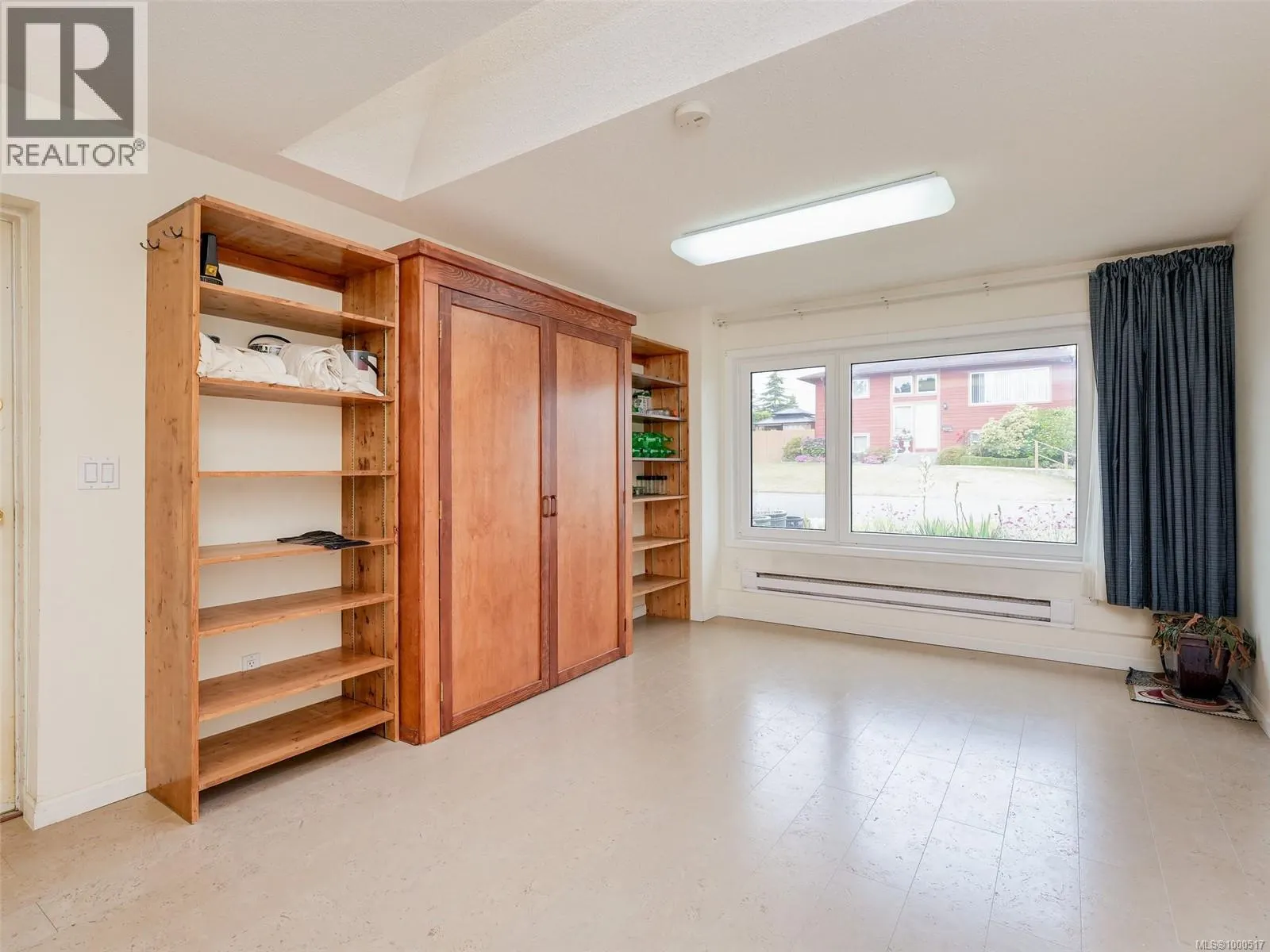 4039 Angeleah Pl