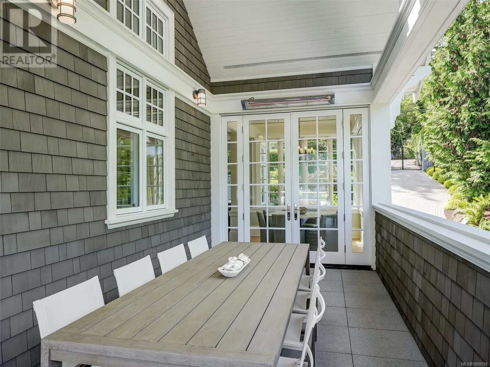 792 Lands End Rd