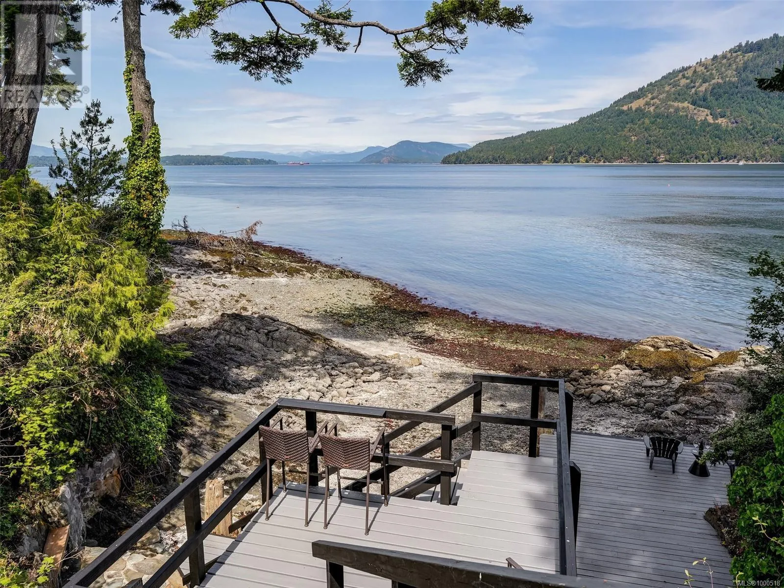 792 Lands End Rd