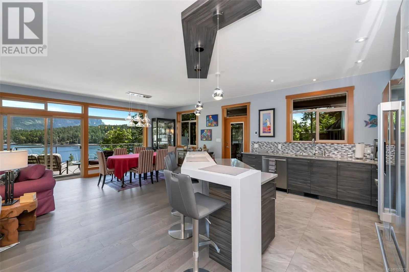 6371 Genoa Bay Rd