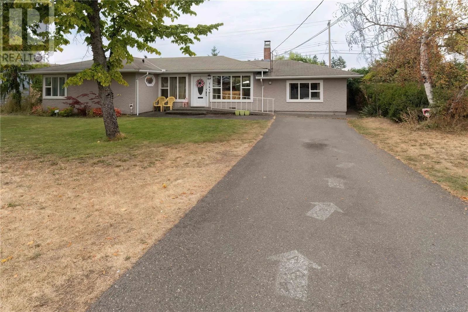 141 Jensen Ave E