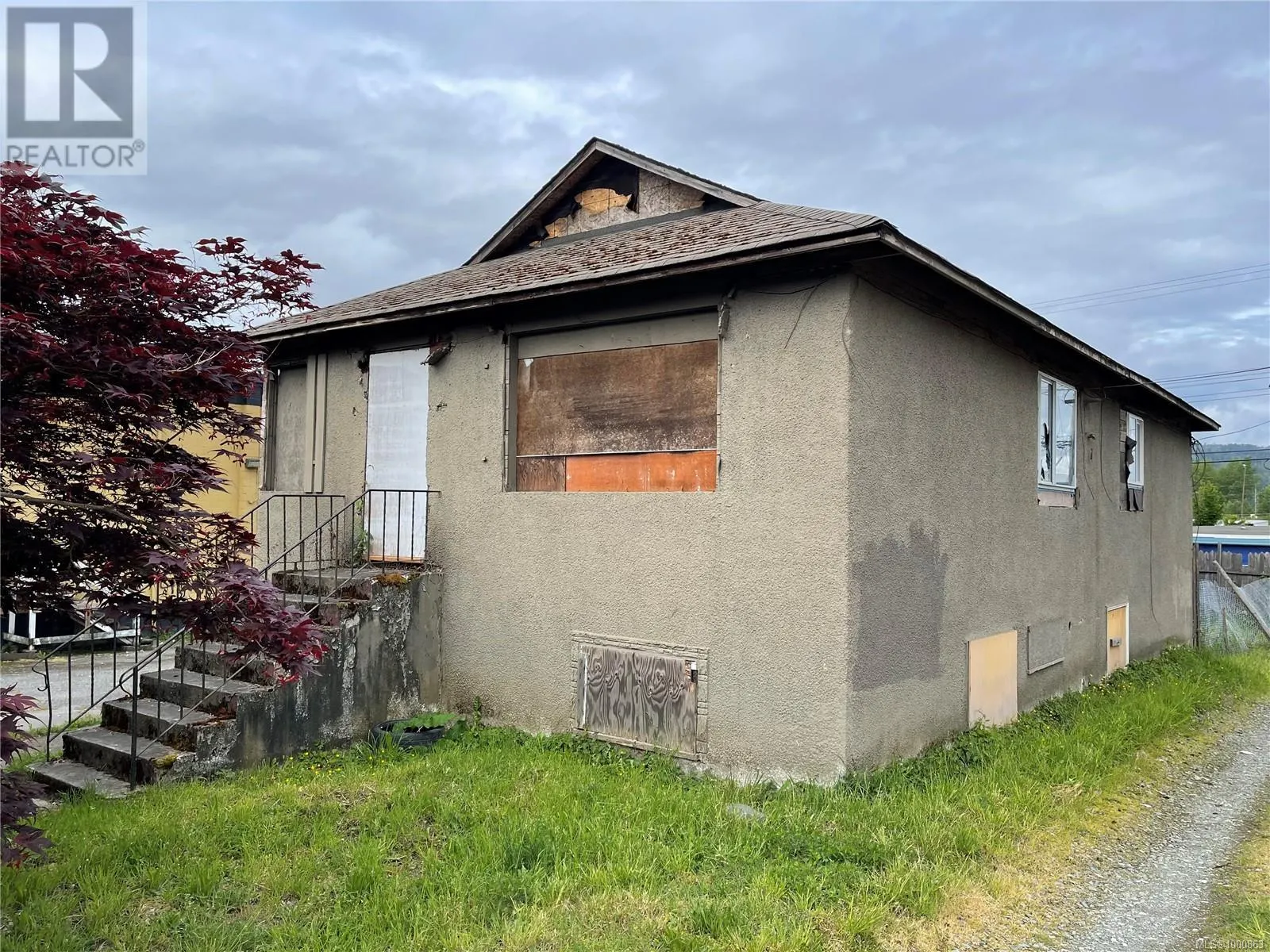 3786 4th Ave