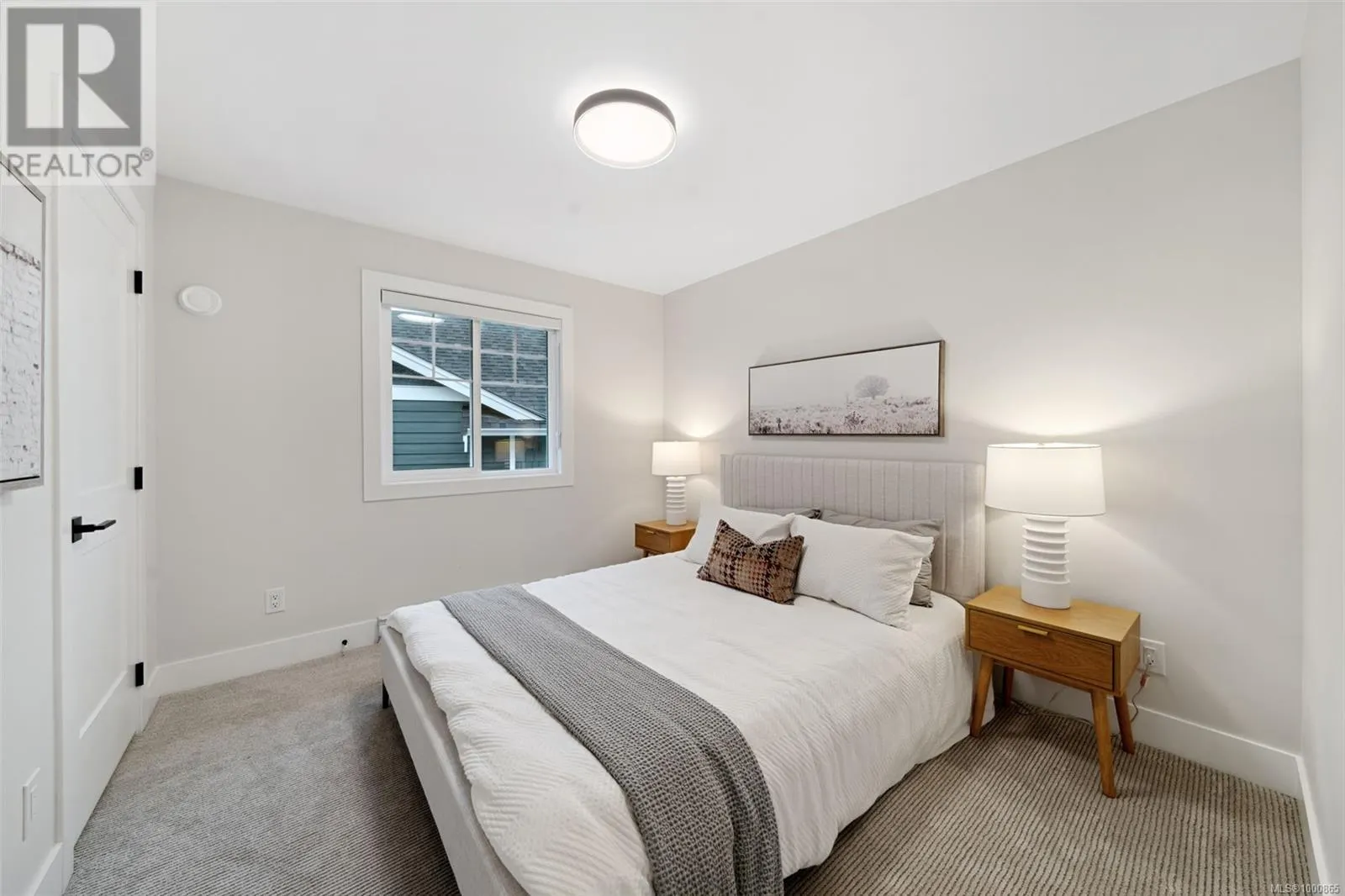 417 Rock Dove Pl