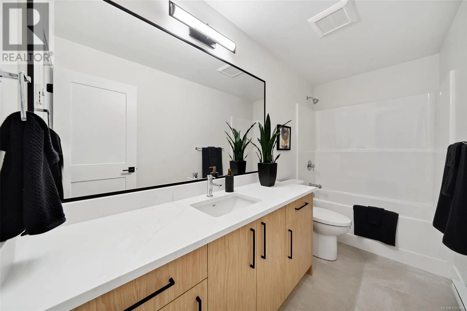 417 Rock Dove Pl