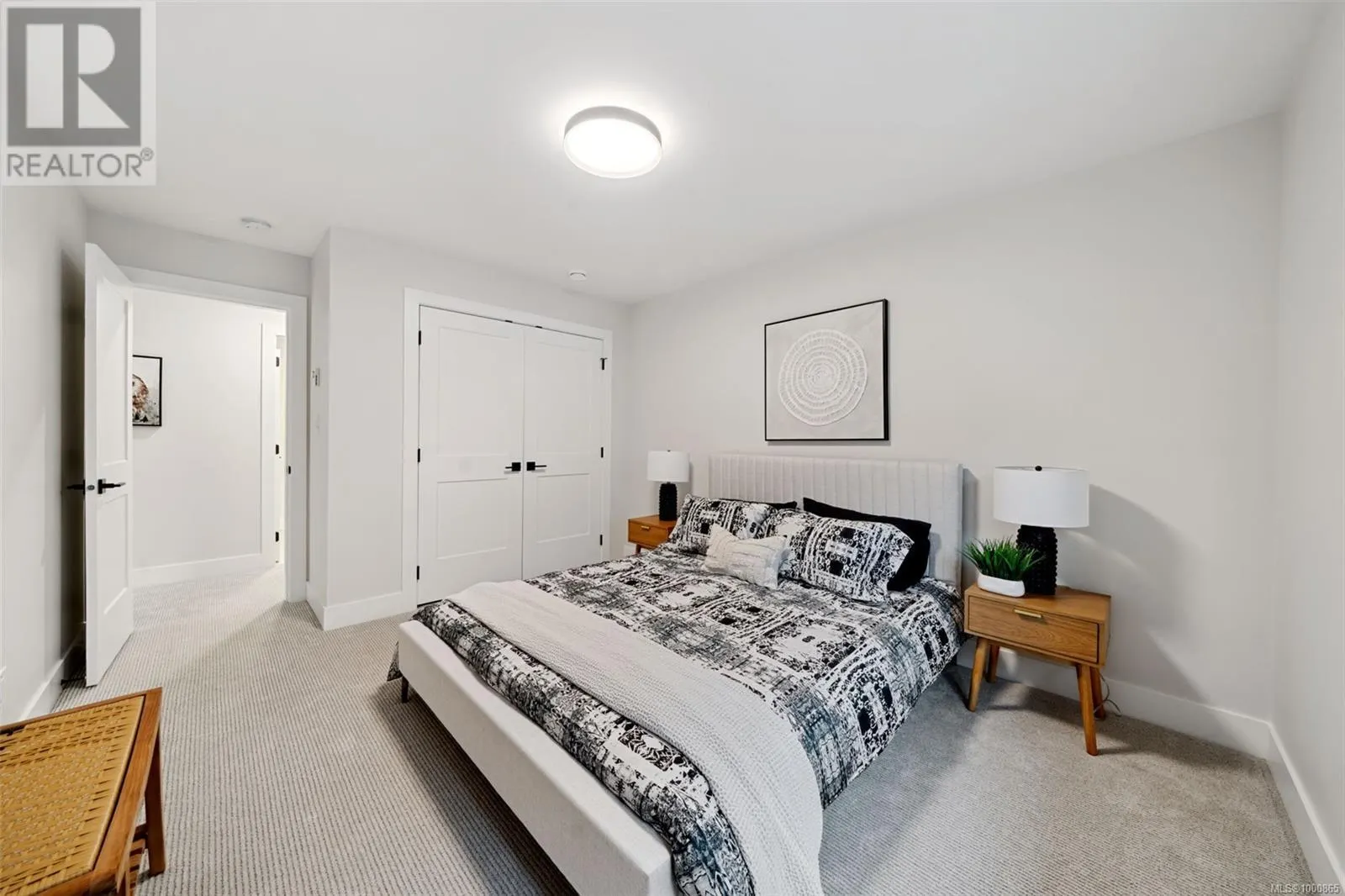 417 Rock Dove Pl