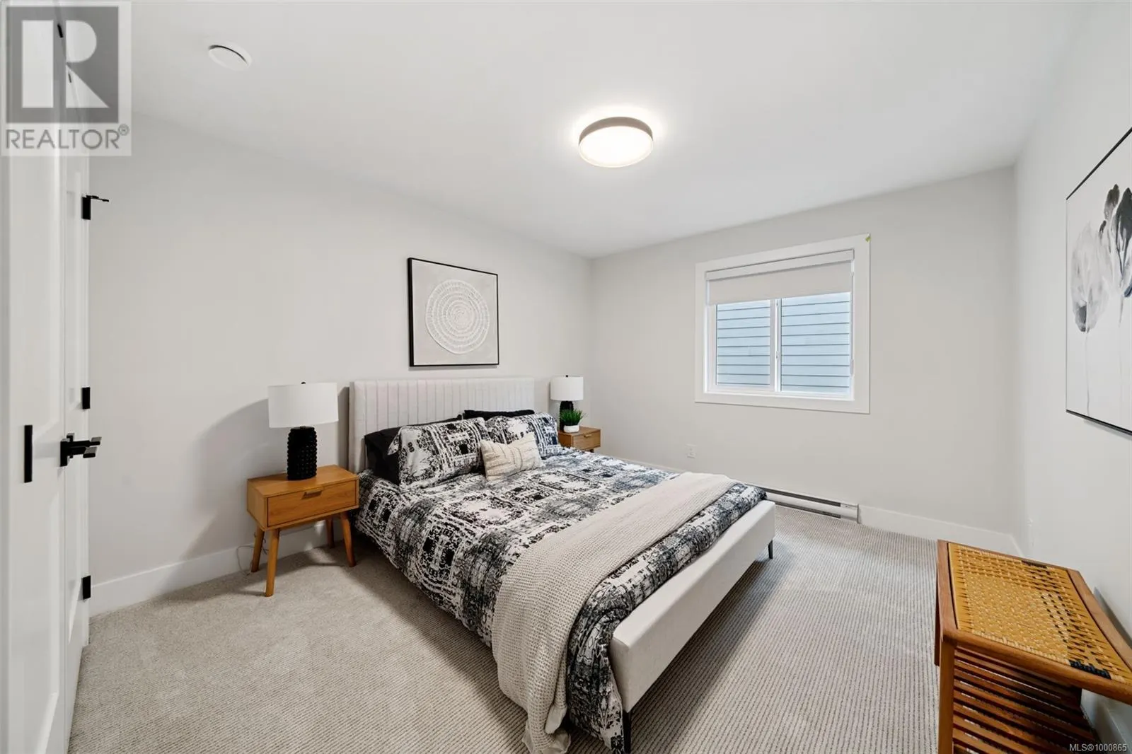 417 Rock Dove Pl