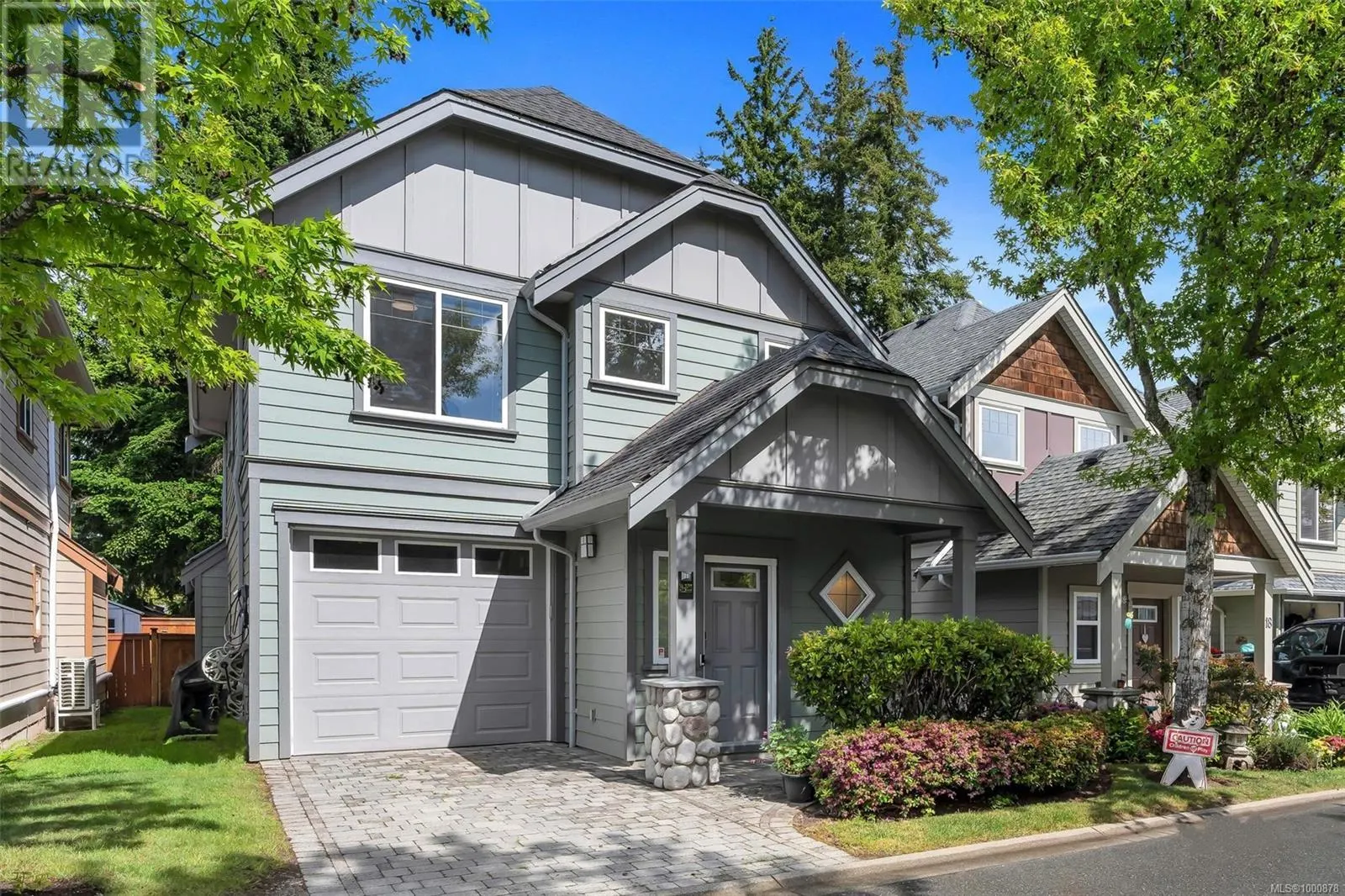 19 2210 Sooke Rd
