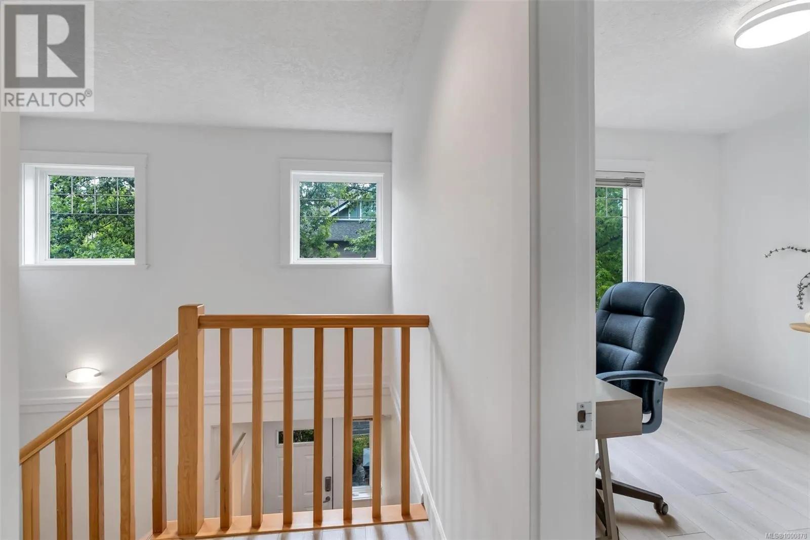 19 2210 Sooke Rd