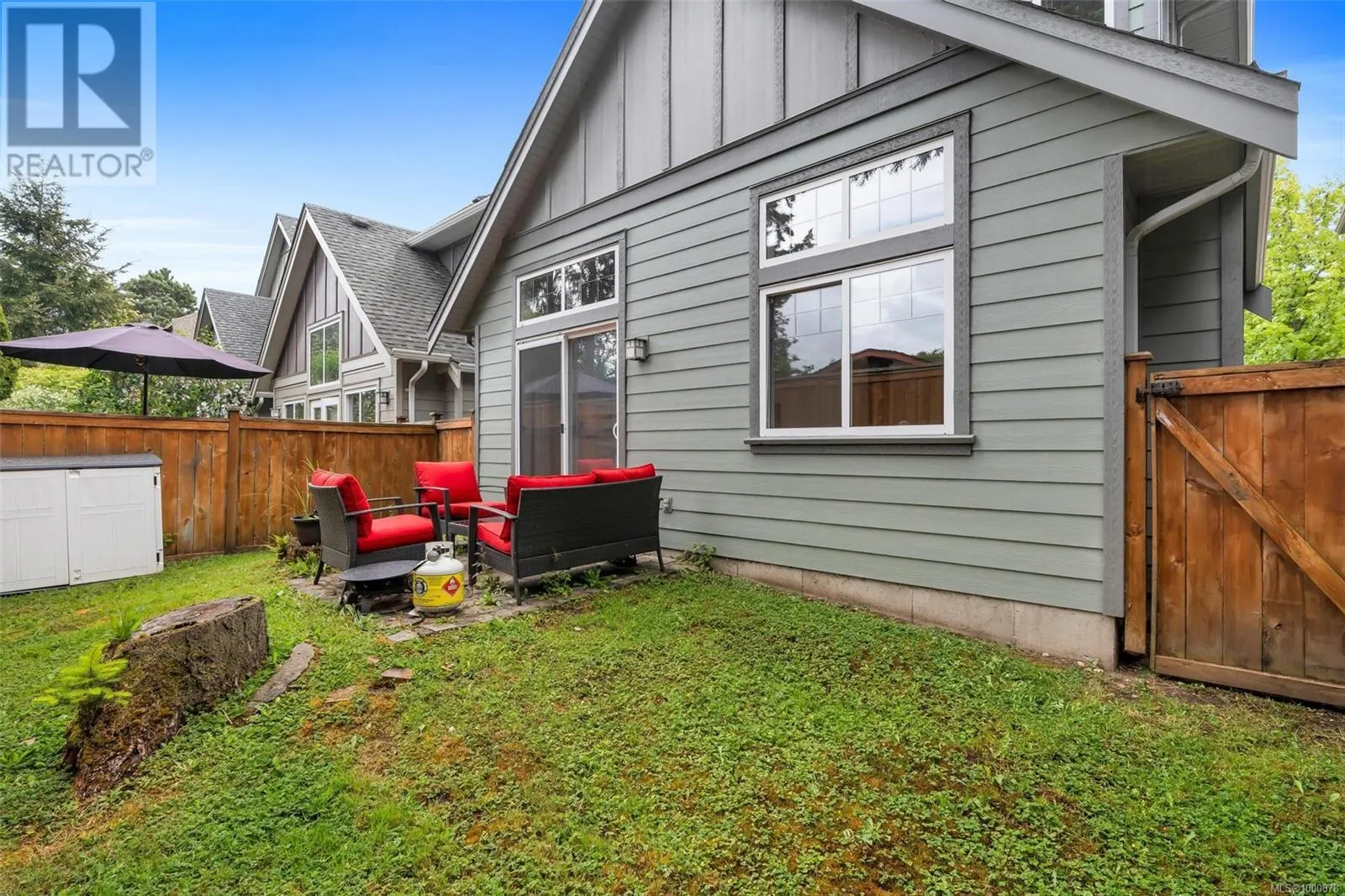 19 2210 Sooke Rd