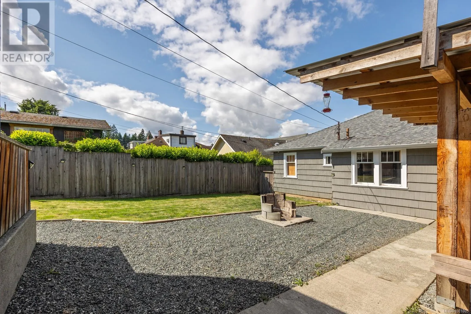 3673 7th Ave