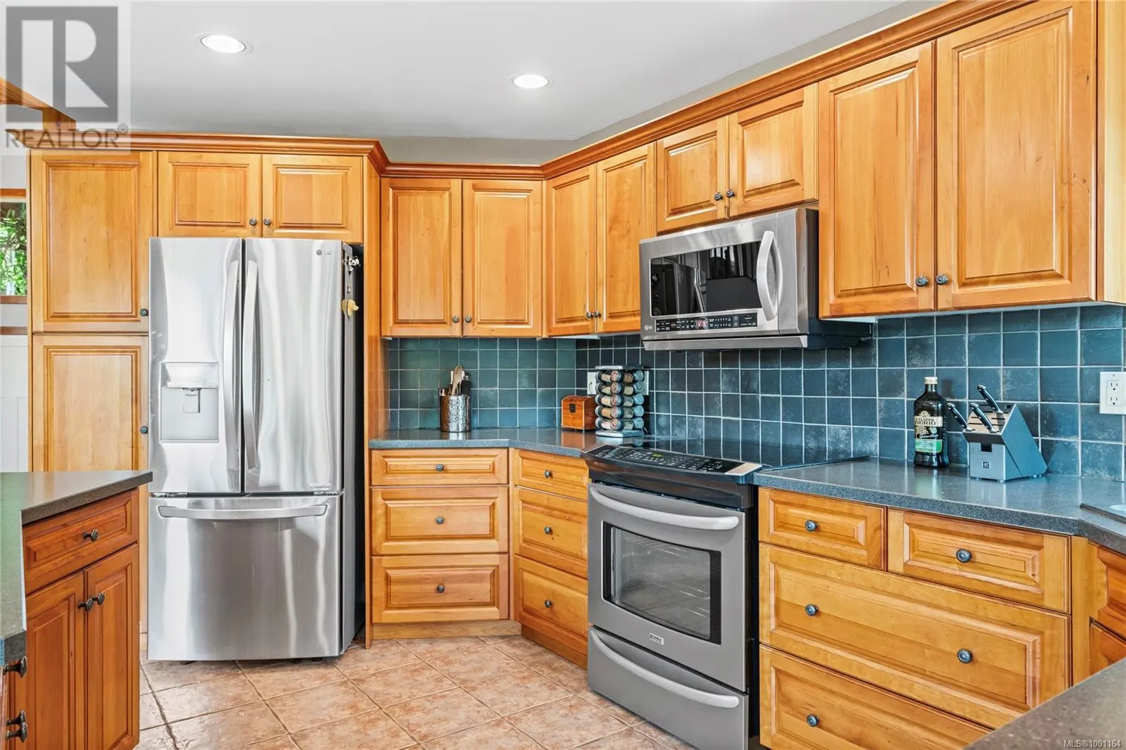3380 Redden Rd