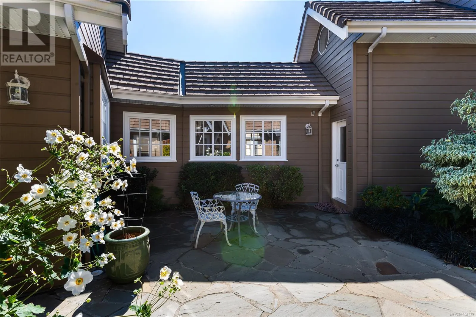 2555 Newman Rd