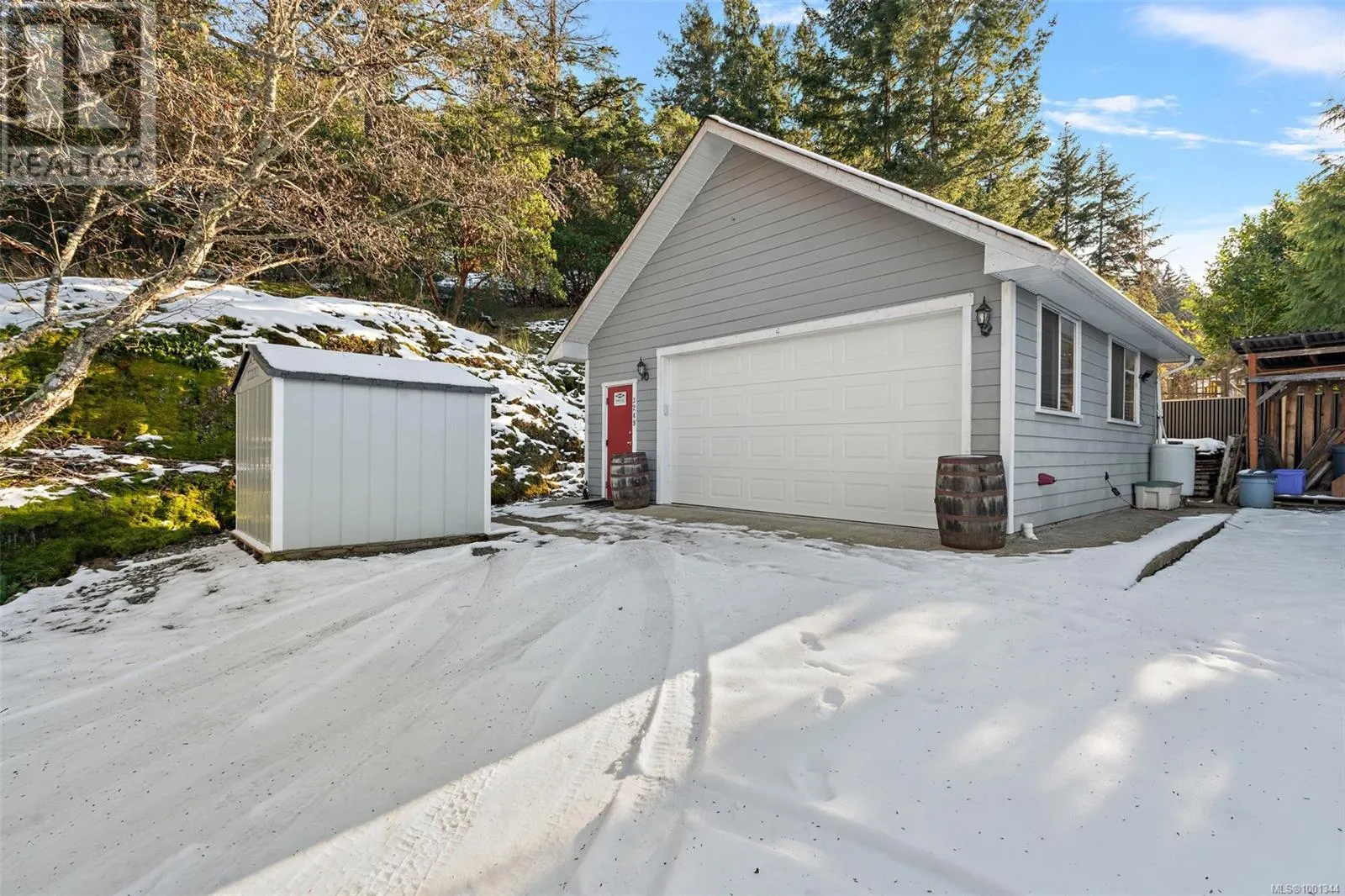 3249 Cecil Pl
